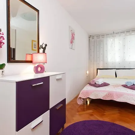 Apartment Apartment Stanic - Home Away From Home ! By Interhome *