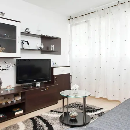Apartment Apartment Stanic - Home Away From Home ! By Interhome