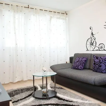 Apartment Stanic - Ein Zuhause Fern Von Zu Hause By Interhome *